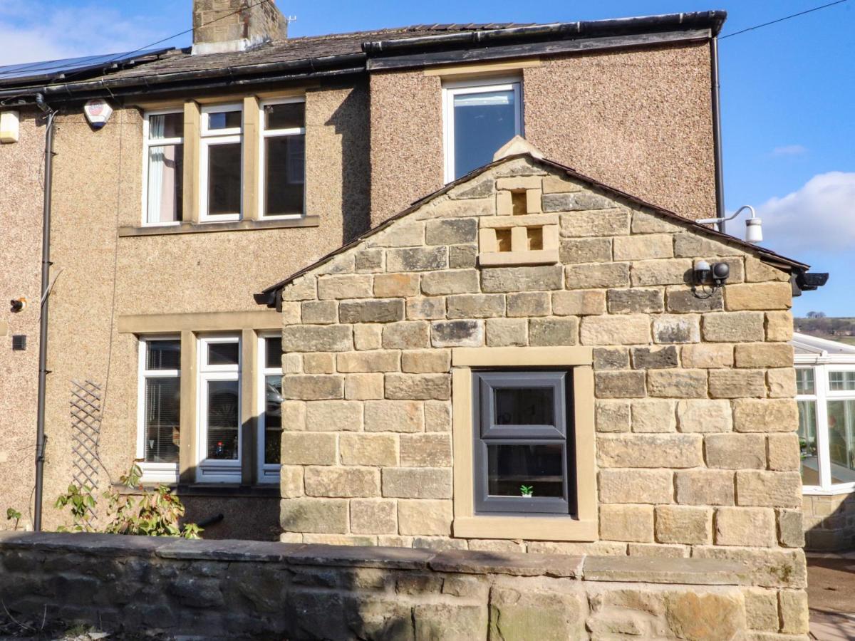 Farnhill View Villa Keighley Bagian luar foto