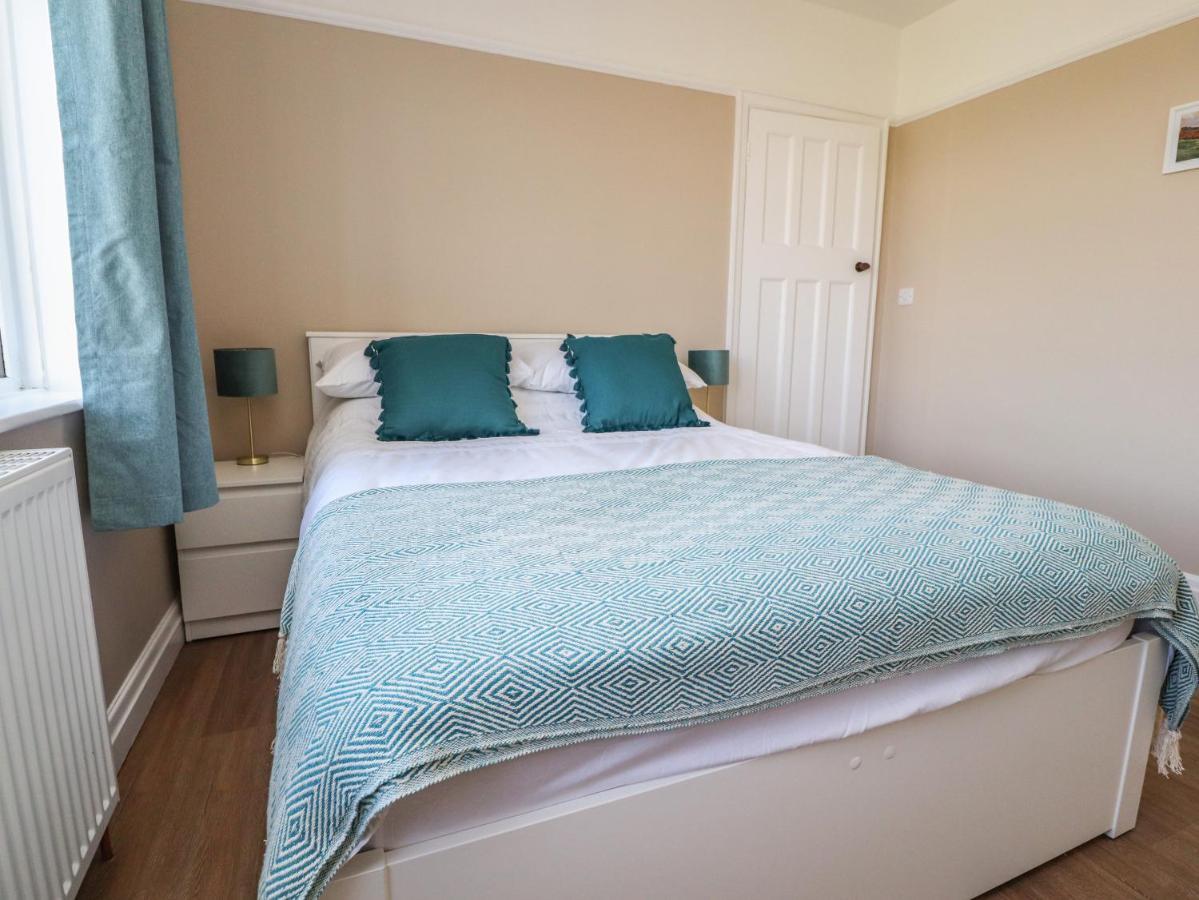 Farnhill View Villa Keighley Bagian luar foto