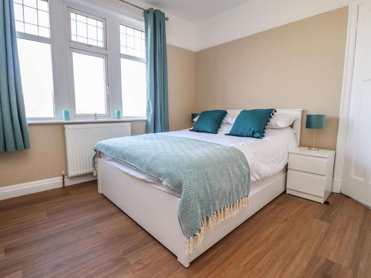 Farnhill View Villa Keighley Bagian luar foto